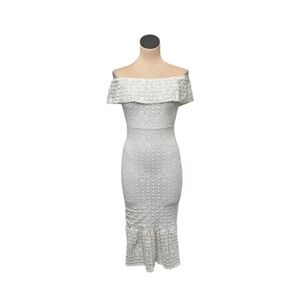 Nightcap Clothing Dress Womens XS Lace Off Shoulder Bodycon‎ Midi Ruffle Hem